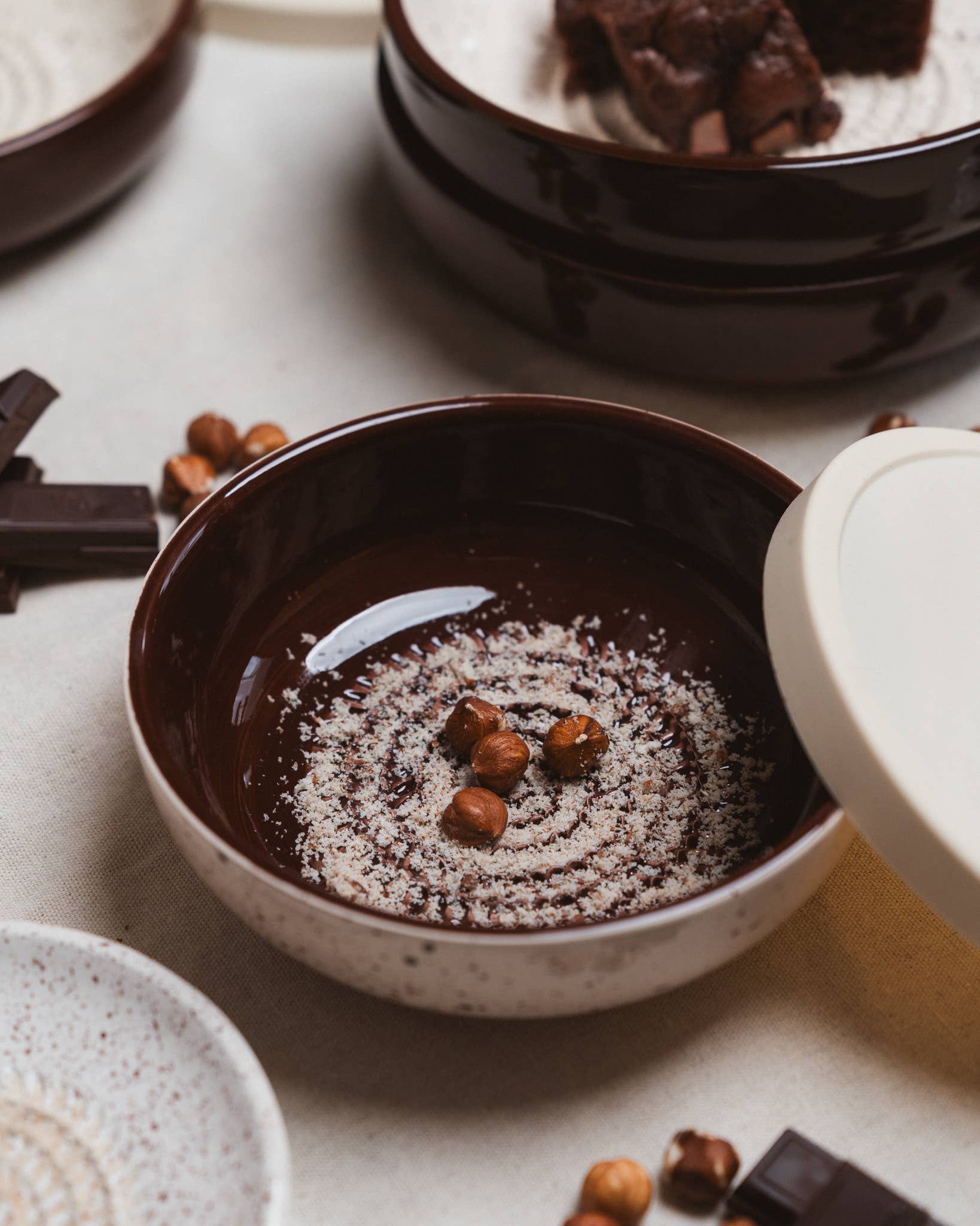 Keramický talířek na strouhání - Střední - Brownie